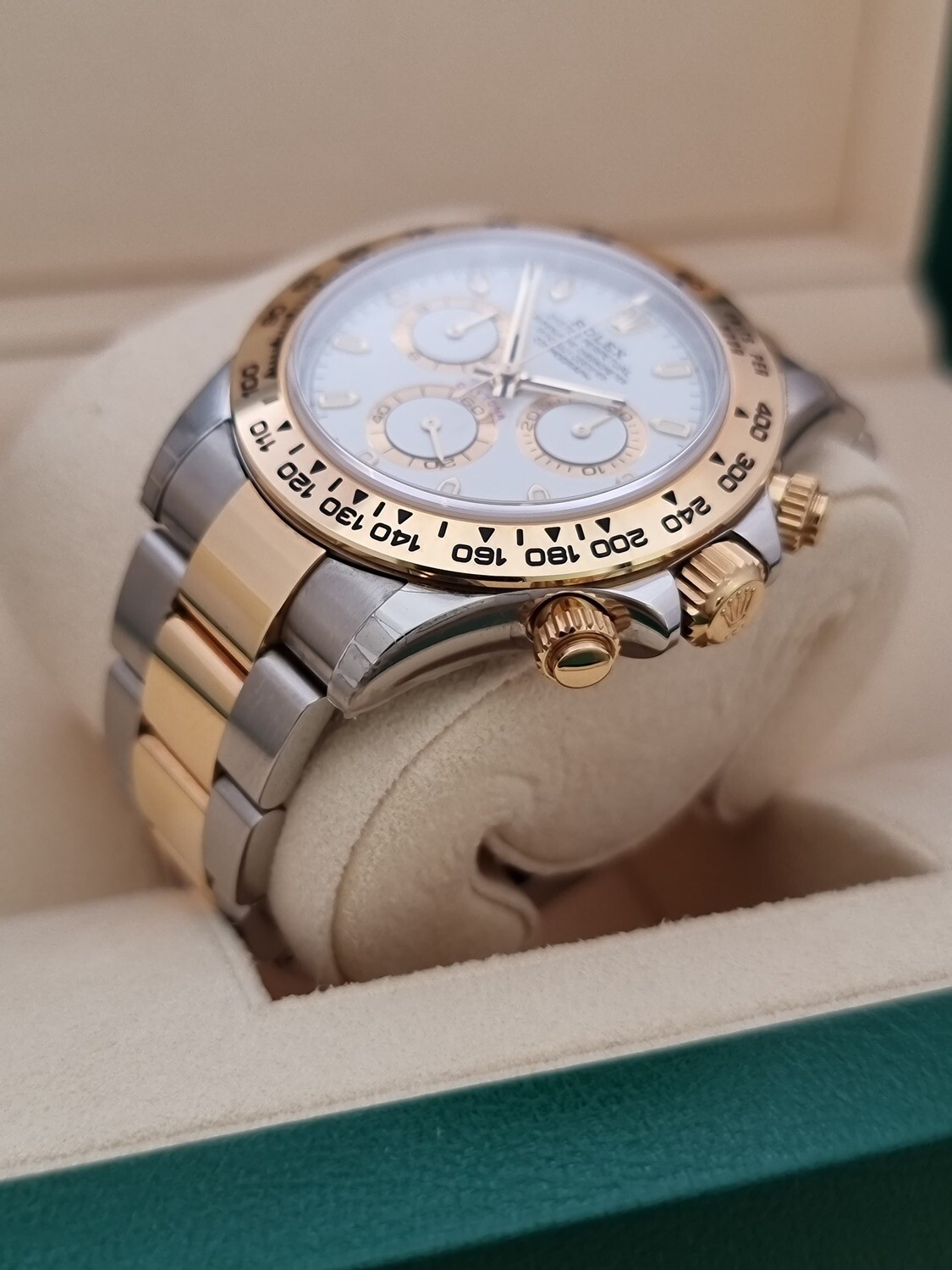 Rolex Daytona 116503 - 2017 Full Set, Unpolished, Fully Stickered, with receipt