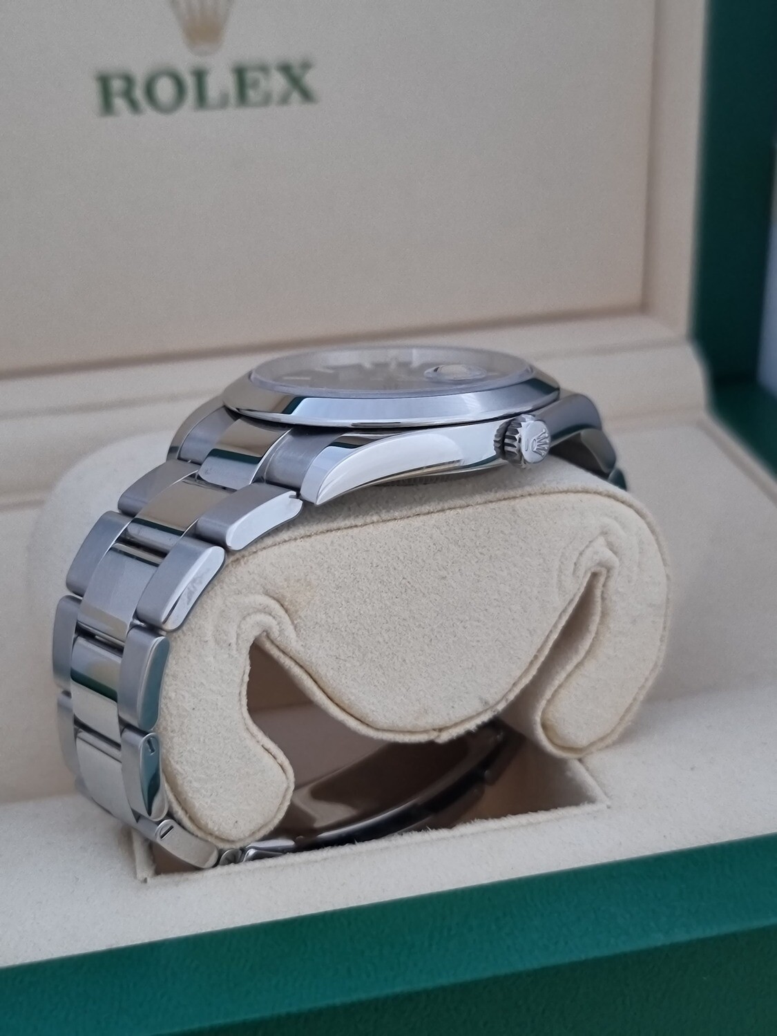 Rolex Datejust 126300 - 41mm Blue Dial - Full Set 2020 - Excellent Condition