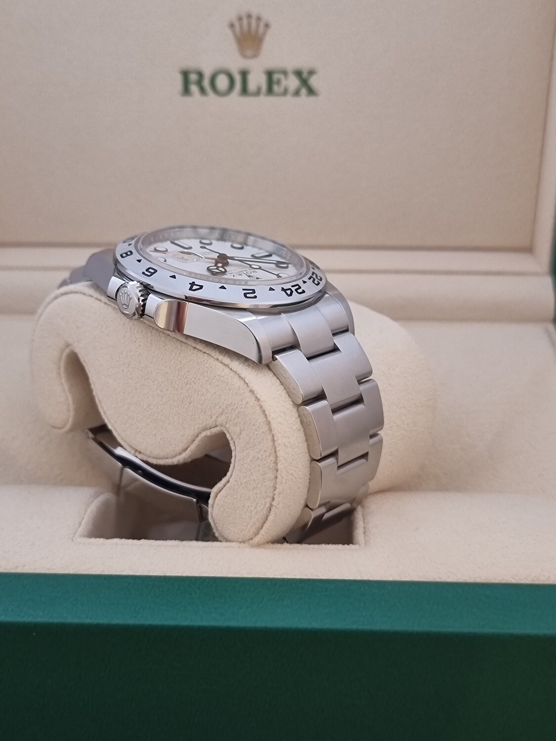 Rolex Explorer II 226570, 2023 Full Set, Excellent Condition