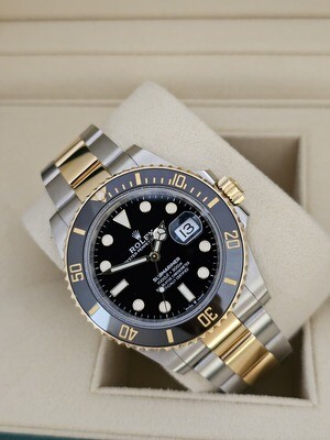 Rolex Submariner 126613LN - 2023 Full Set - Exceptional Condition
