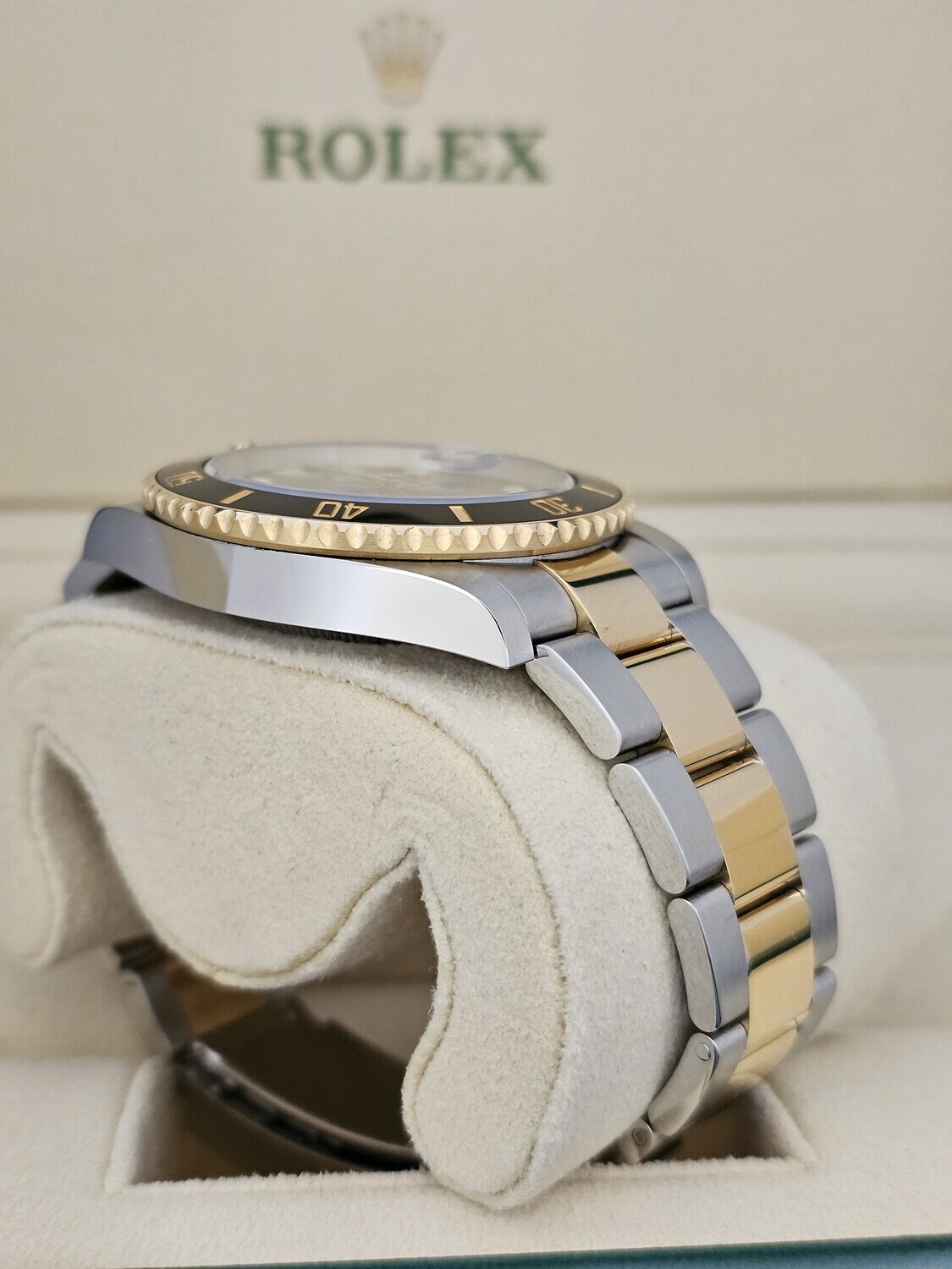 Rolex Submariner 126613LN - 2023 Full Set - Exceptional Condition