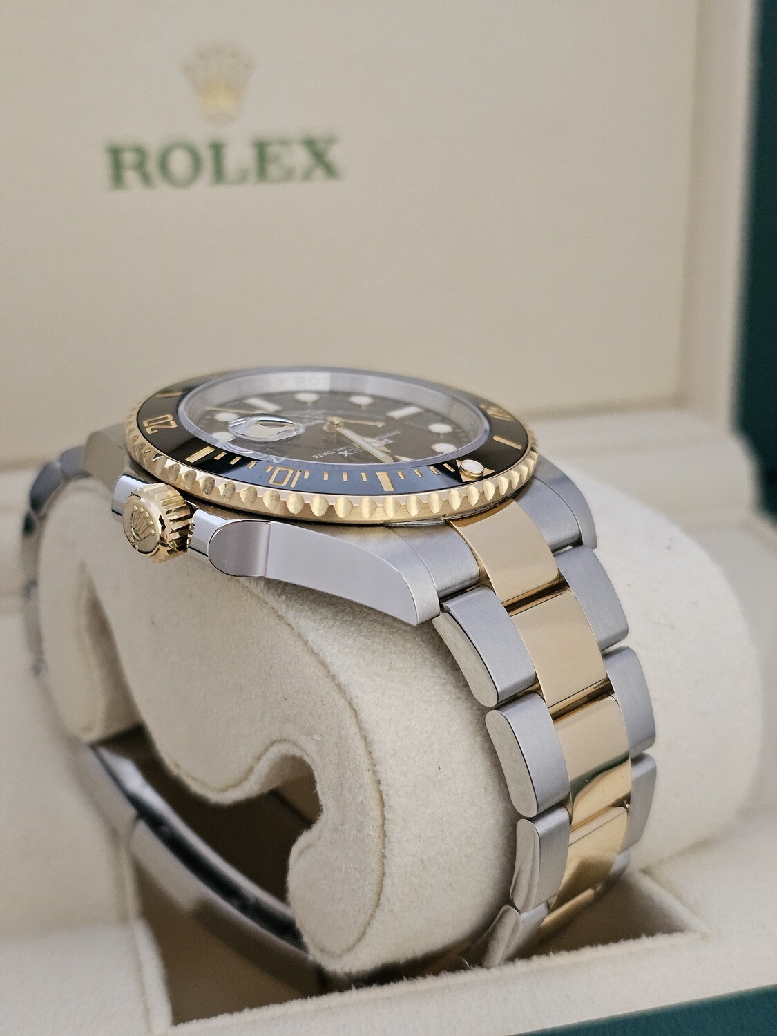 Rolex Submariner 126613LN - 2023 Full Set - Exceptional Condition