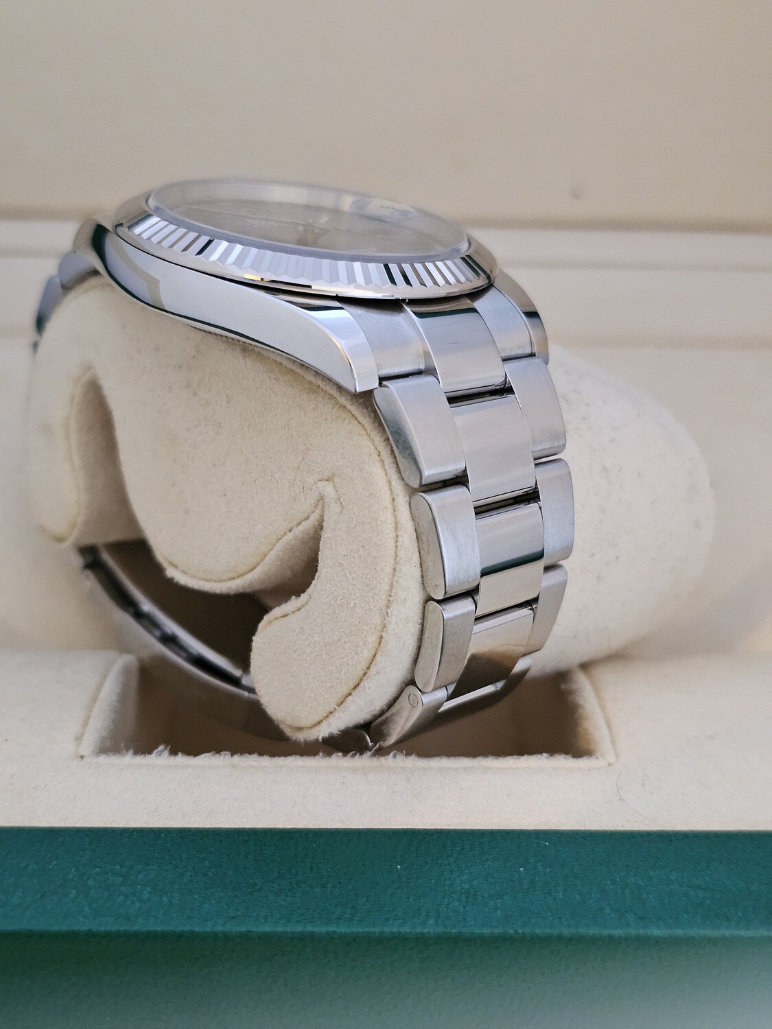 Rolex Datejust 126334 41mm, 2022 Full Set Wimbledon Dial, Exceptional Condition