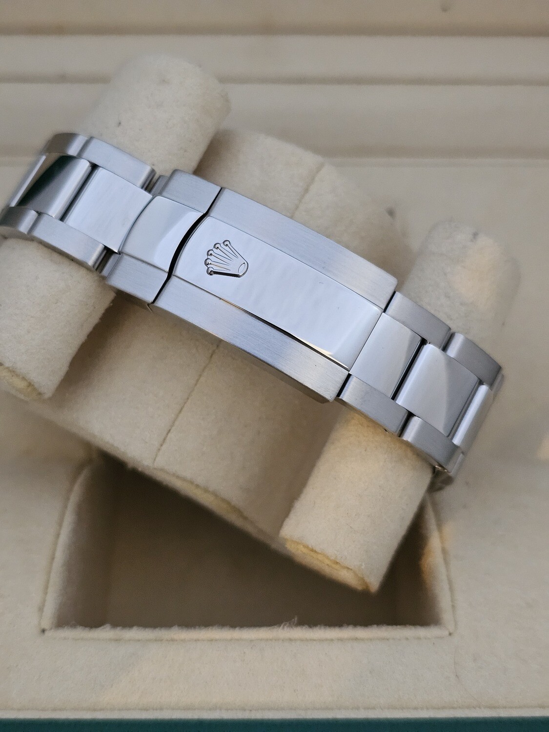 Rolex Datejust 126334 41mm, 2022 Full Set Wimbledon Dial, Exceptional Condition