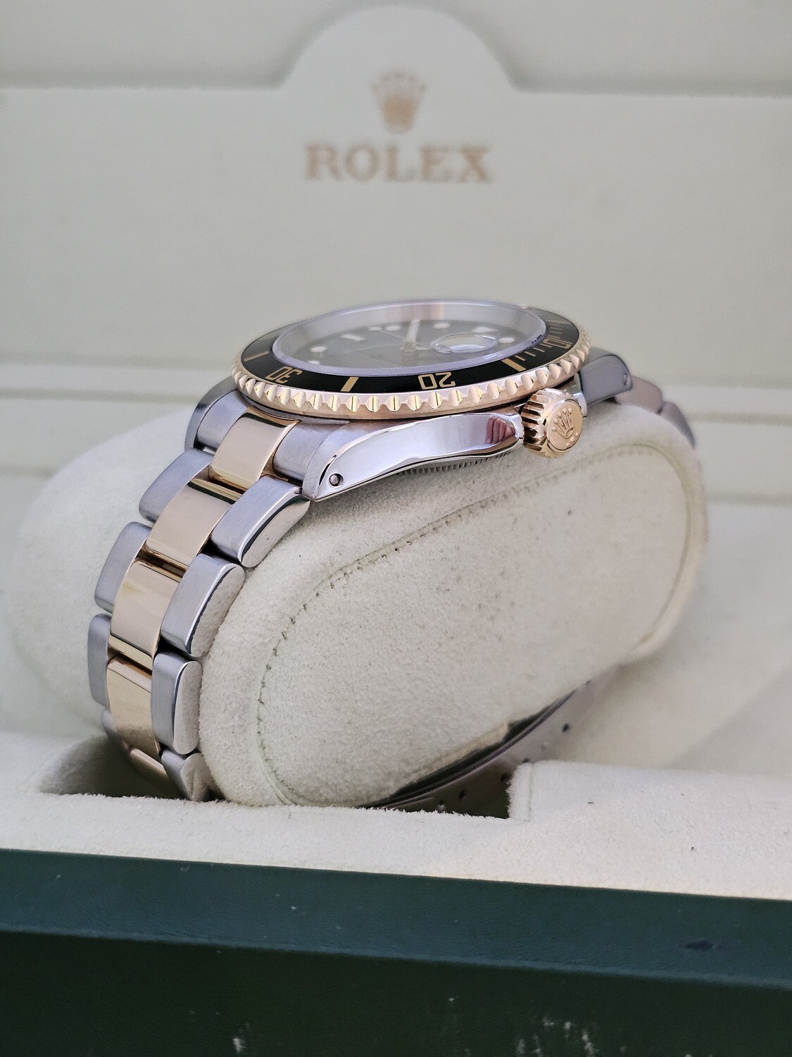 Rolex Submariner 16613LN - 2001 Full Set, Excellent Condition