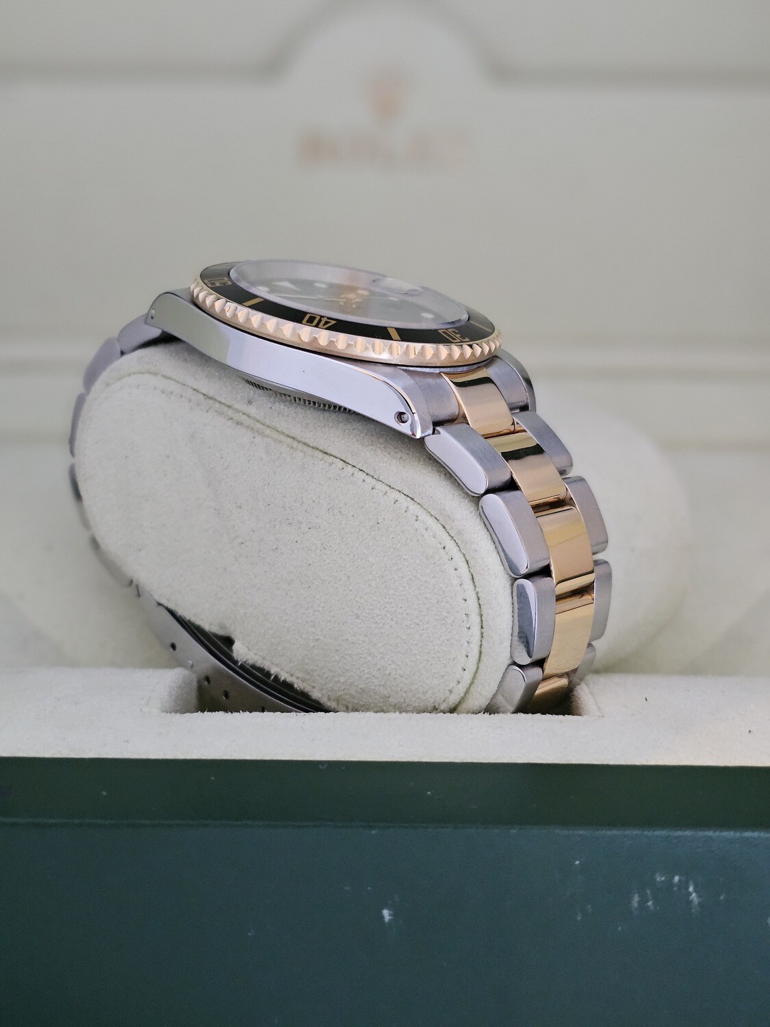 Rolex Submariner 16613LN - 2001 Full Set, Excellent Condition