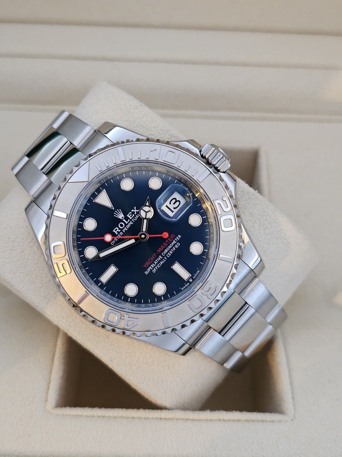 Rolex Yachtmaster 40mm 126622 - Blue Dial - 2023 Full Set, Exceptional condition