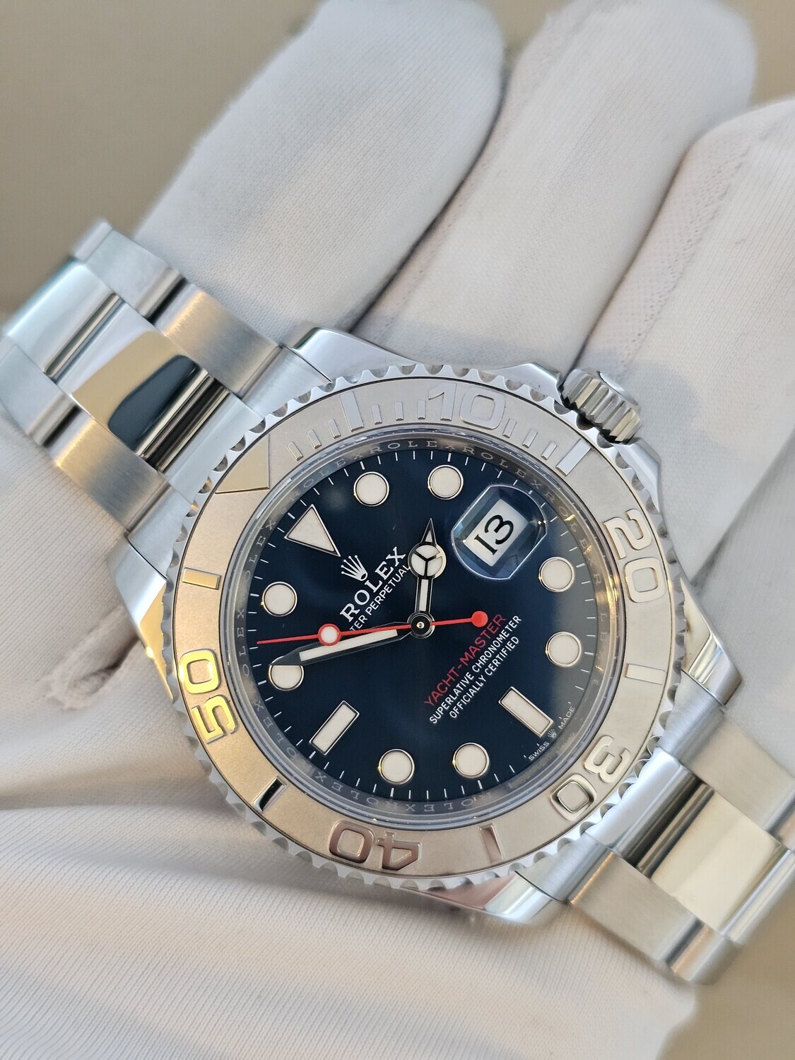 Rolex Yachtmaster 40mm 126622 - Blue Dial - 2023 Full Set, Exceptional condition
