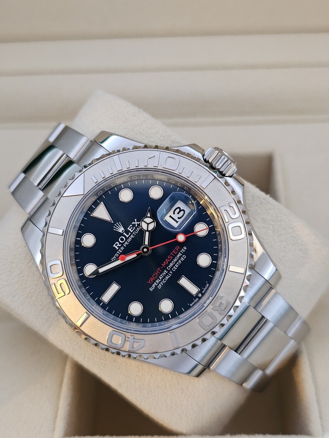Rolex Yachtmaster 40mm 126622 - Blue Dial - 2023 Full Set, Exceptional condition