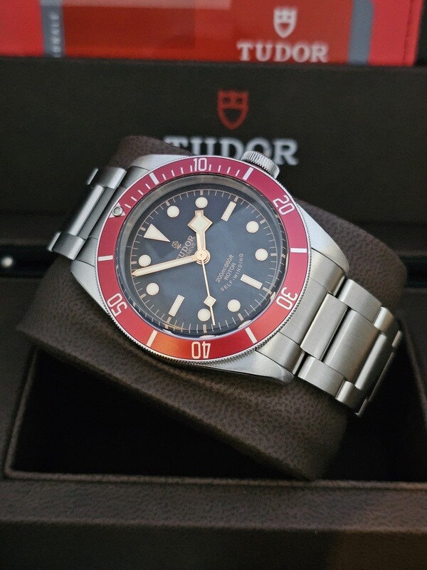 Tudor Black Bay 79220R ETA Red Bezel, 2014 Full Set, Excellent Condition