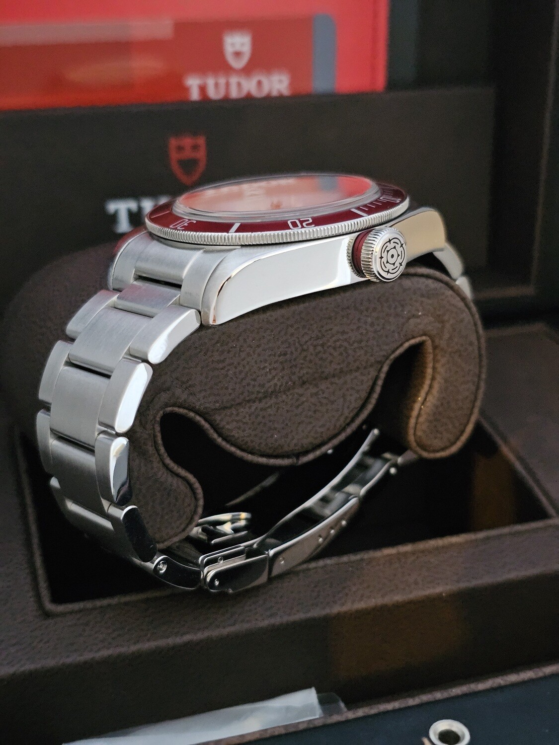 Tudor Black Bay 79220R ETA Red Bezel, 2014 Full Set, Excellent Condition