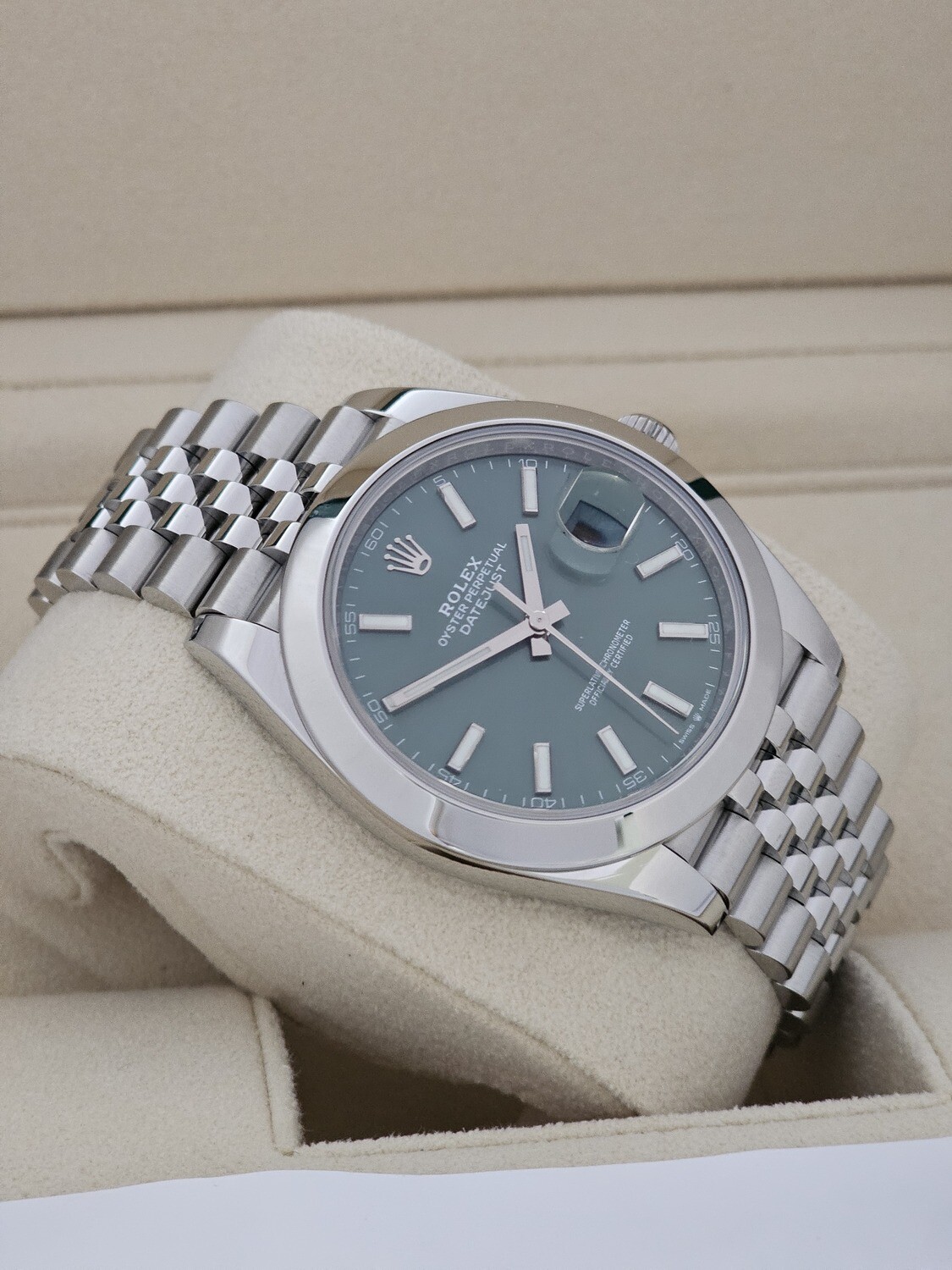 Rolex Datejust 126300 41mm Mint Green Dial - Full Set 2022 - Excellent Condition