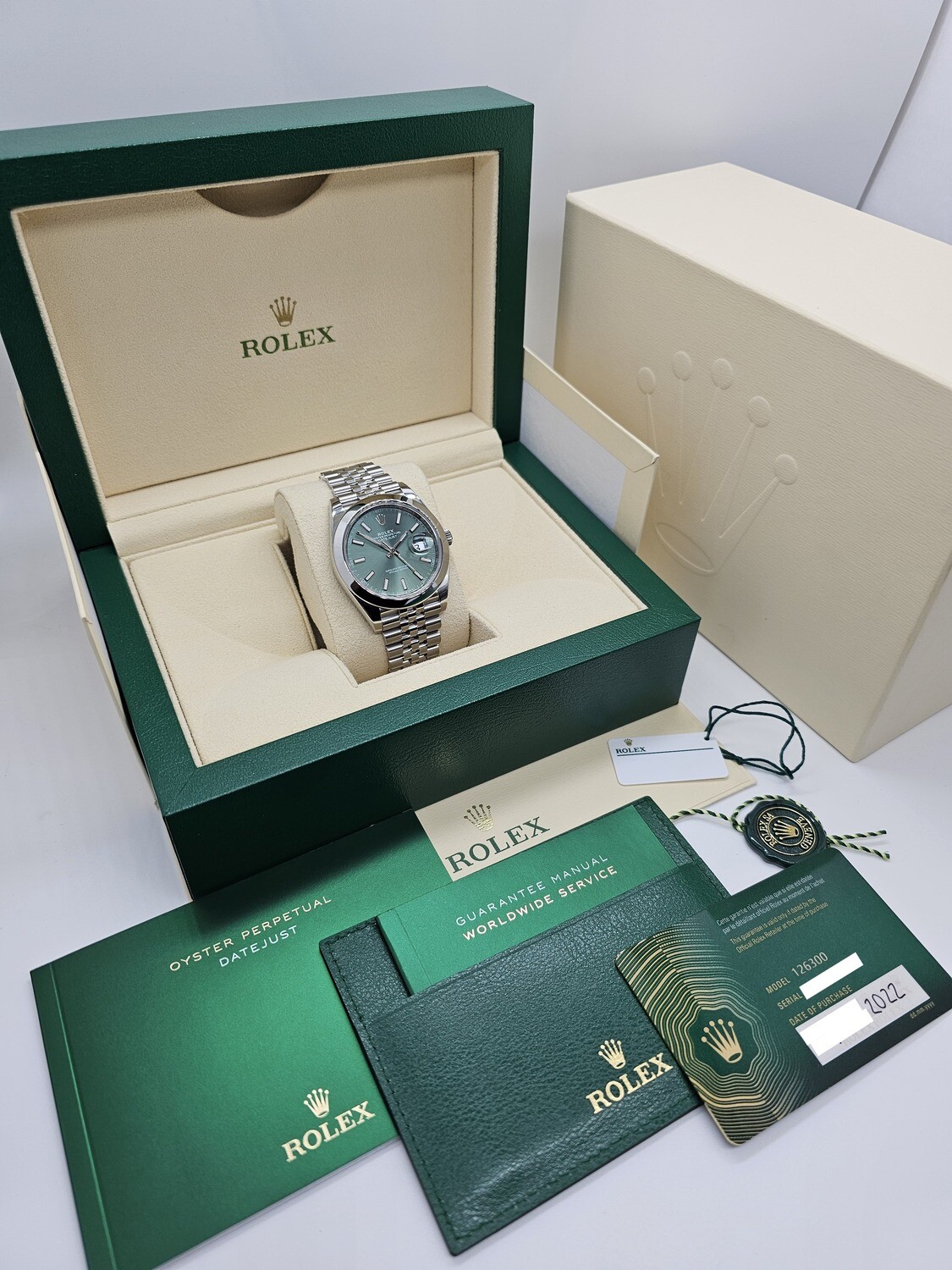 Rolex Datejust 126300 41mm Mint Green Dial - Full Set 2022 - Excellent Condition