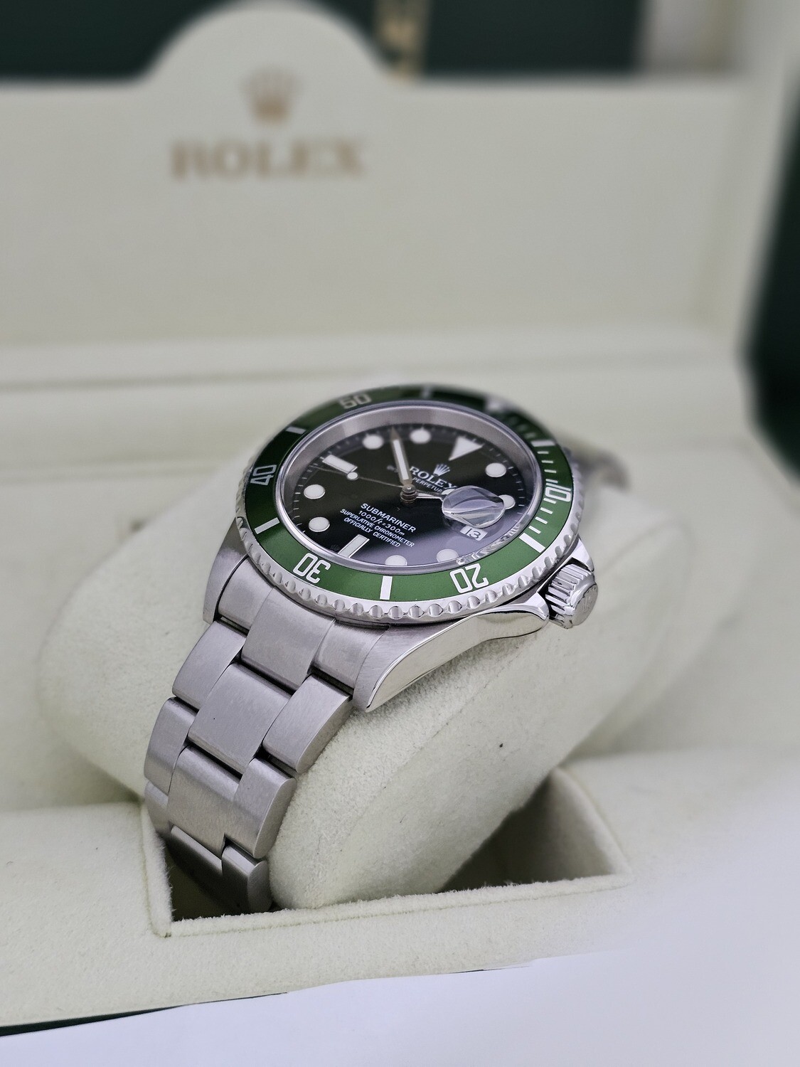 Rolex Submariner 16610LV Kermit 2006 Full Set