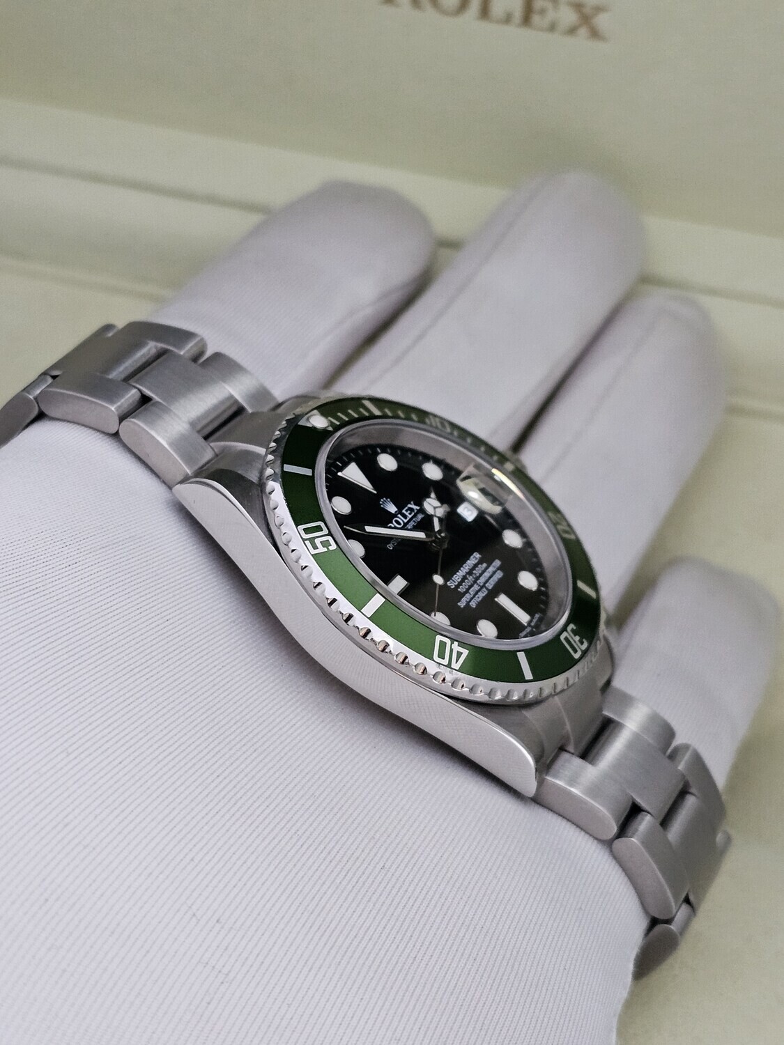 Rolex Submariner 16610LV Kermit 2006 Full Set