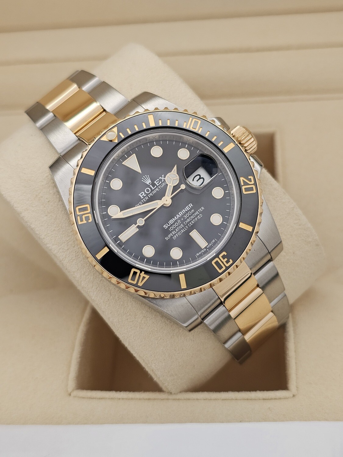 Rolex Submariner Date Watch, Ref 116613LN - 2014 Box &amp; Papers