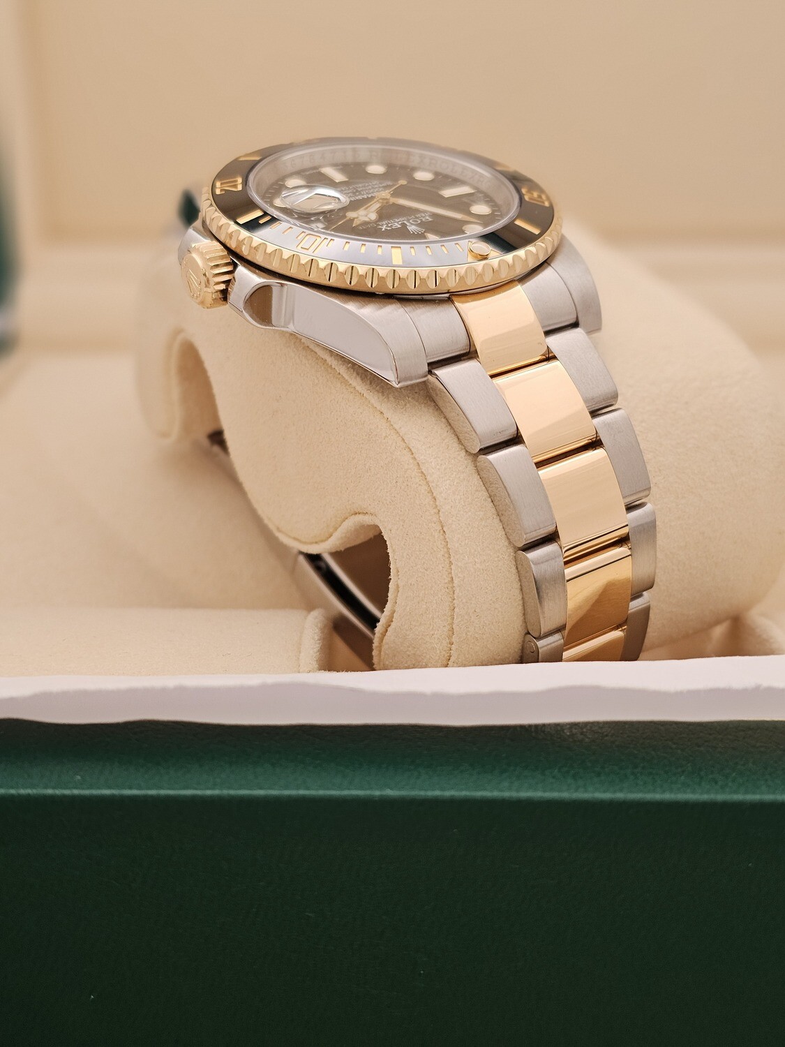 Rolex Submariner Date Watch, Ref 116613LN - 2014 Box &amp; Papers