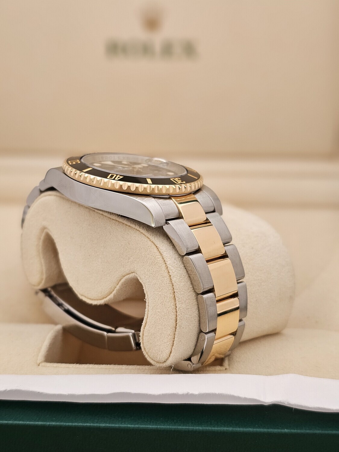 Rolex Submariner Date Watch, Ref 116613LN - 2014 Box &amp; Papers