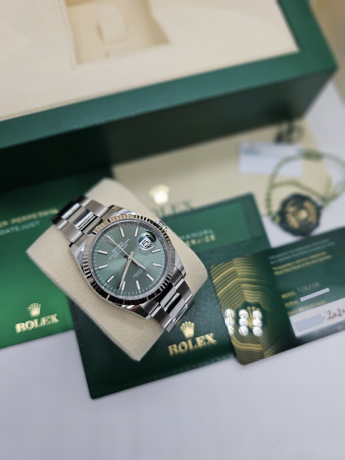 Rolex Datejust 126234 36mm - 2024 Mint Green Dial - Full Set Unworn