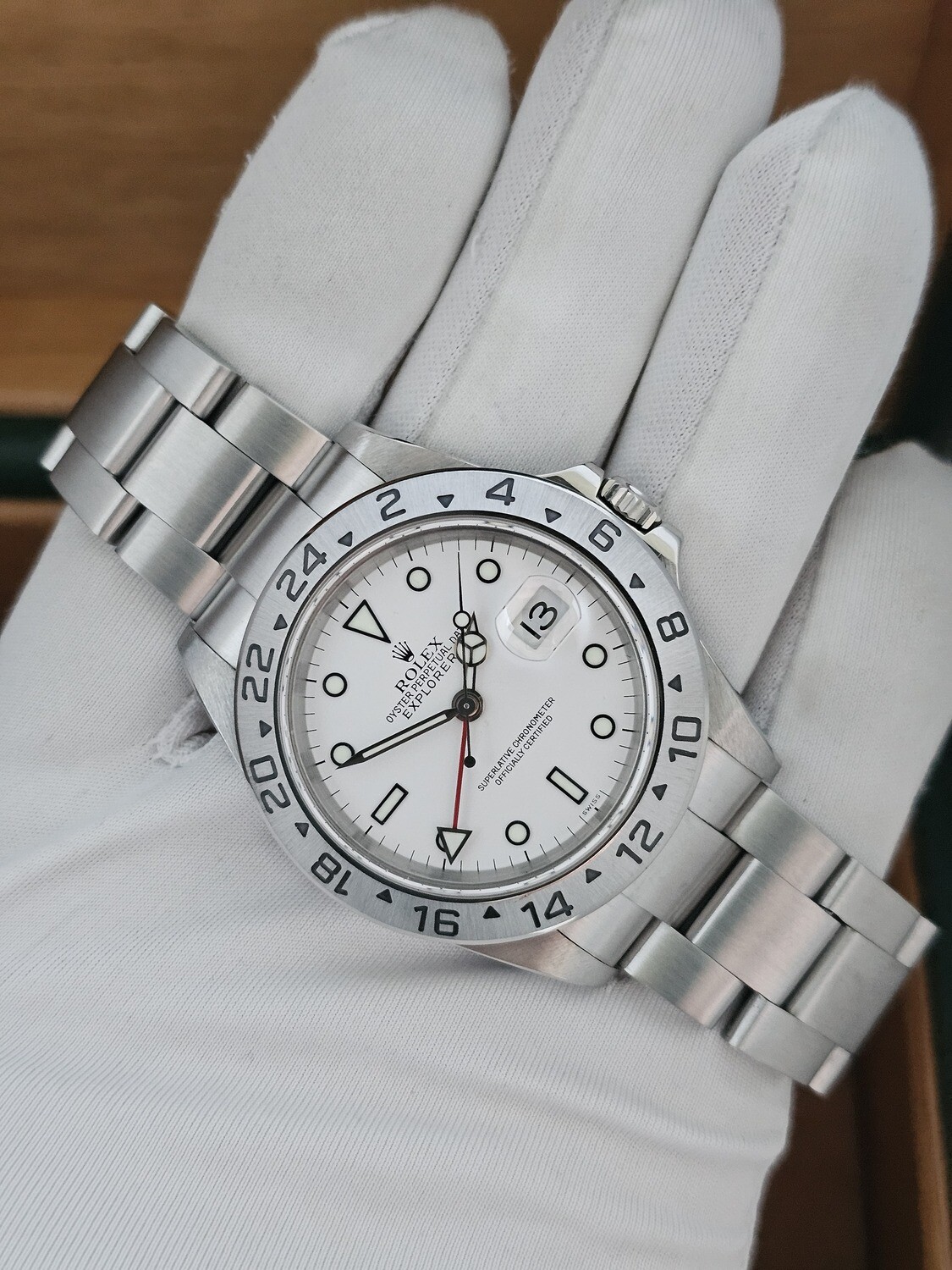 Rolex Explorer II 16570, Full Set, Swiss Only dial