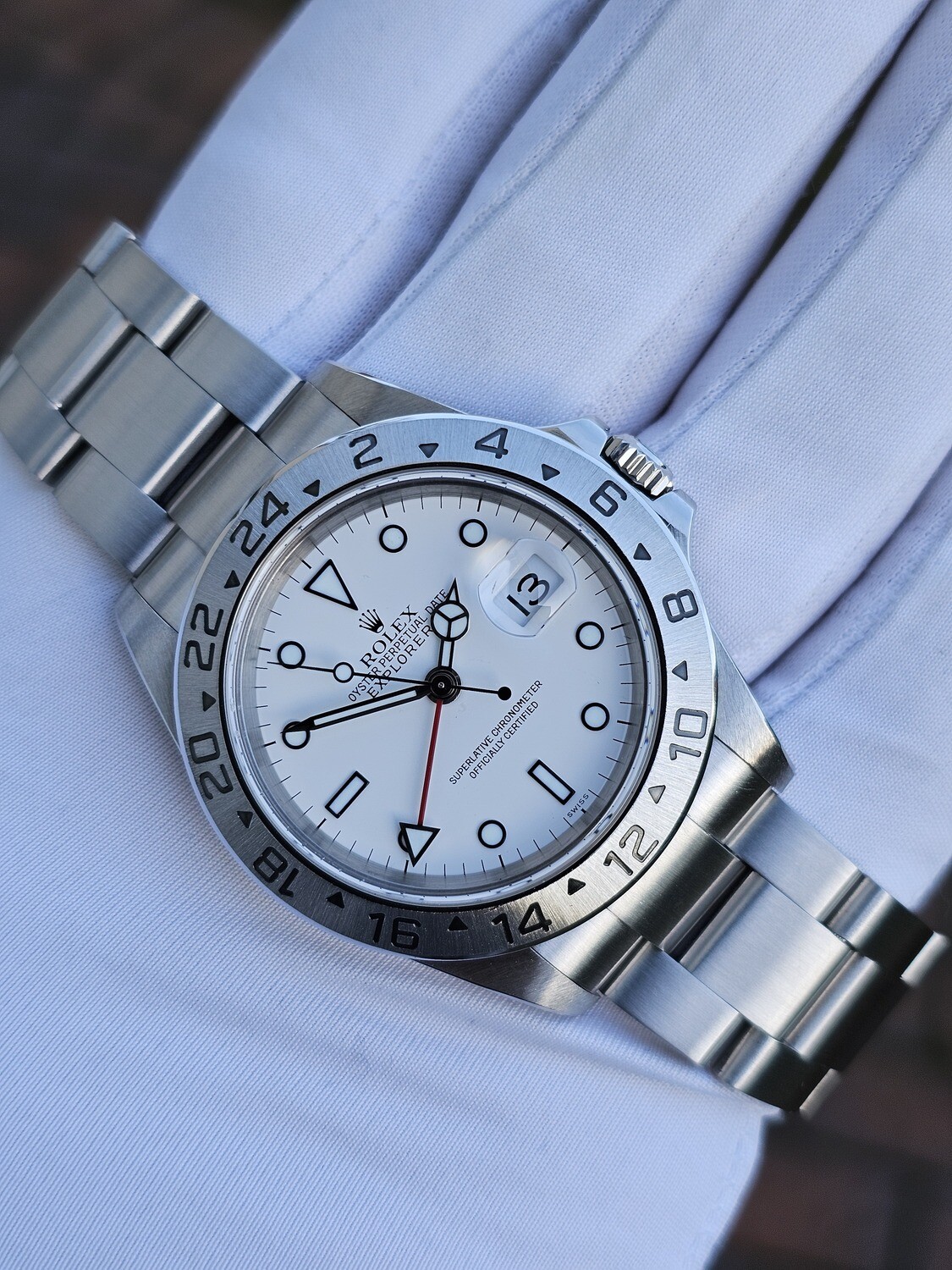 Rolex Explorer II 16570, Full Set, Swiss Only dial