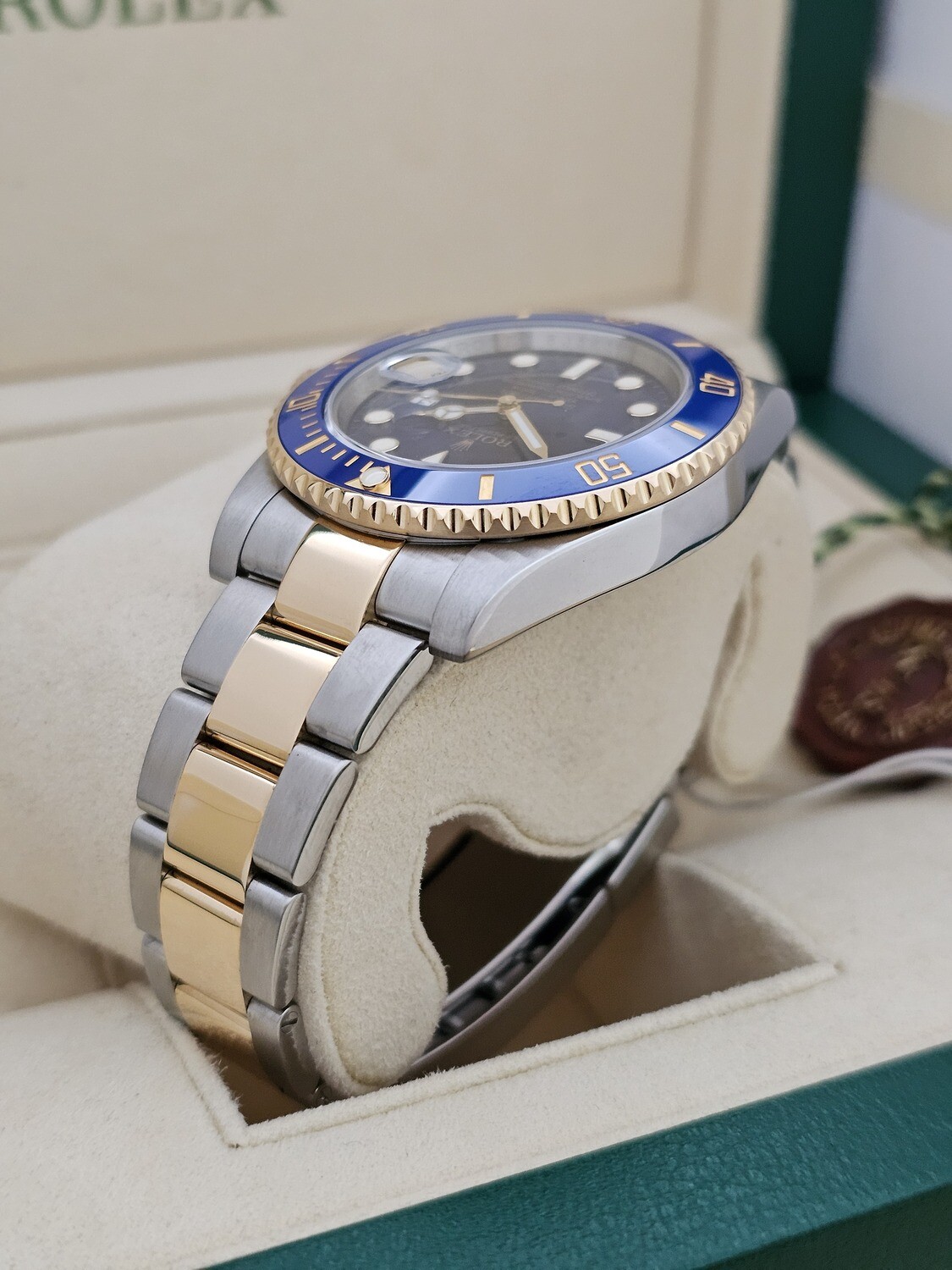 Rolex Submariner Watch, Bluesy Ref 116613LB, 2014 Full Set, 2022 Rolex Service