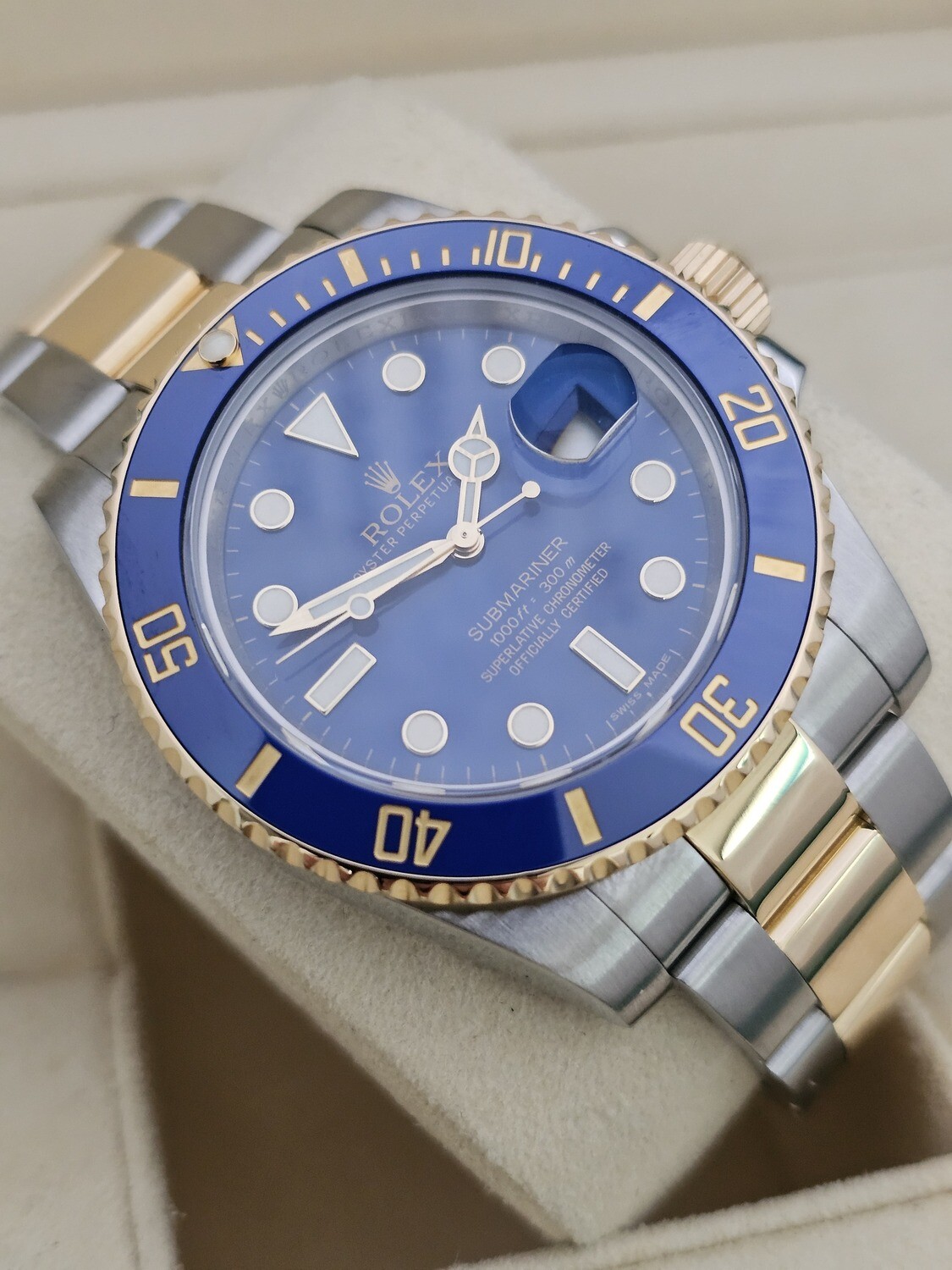 Rolex Submariner Watch, Bluesy Ref 116613LB, 2014 Full Set, 2022 Rolex Service
