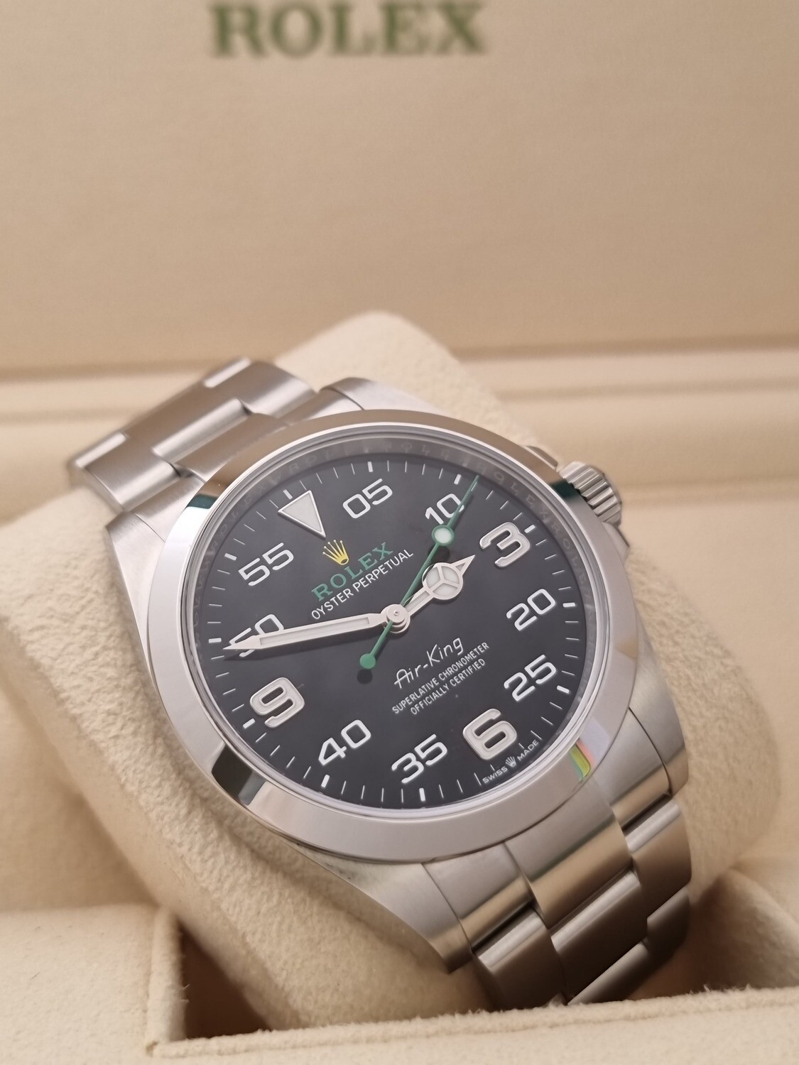 Rolex Airking 126900, 2023 Full Set Unworn, The Latest Model of the &#39;Bloodhound&#39;