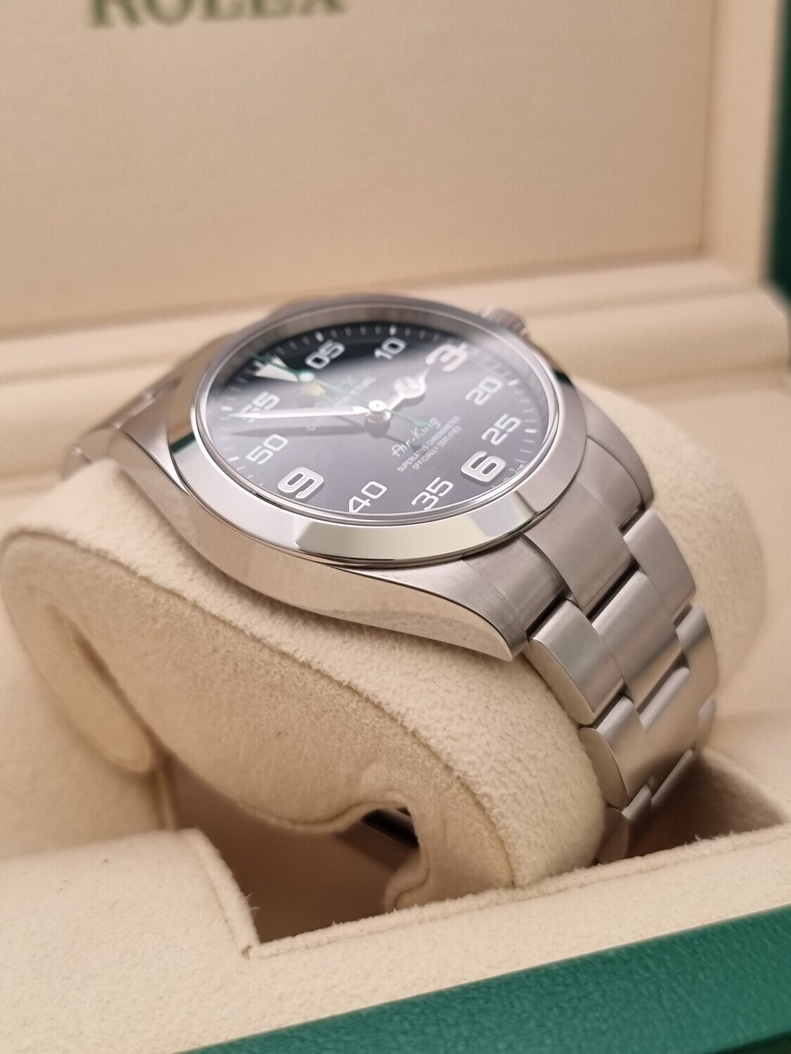 Rolex Airking 126900, 2023 Full Set Unworn, The Latest Model of the &#39;Bloodhound&#39;