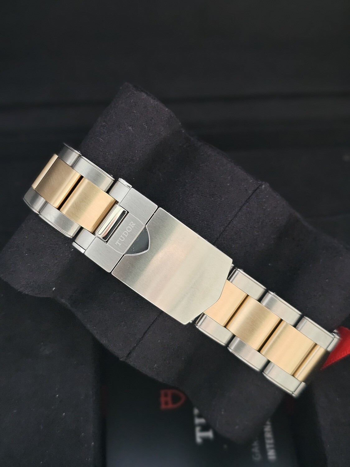 Tudor BlackBay GMT S&amp;G 79833MN - 2024 Full Set, New/Unworn