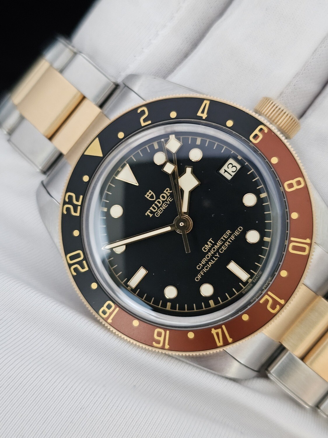 Tudor BlackBay GMT S&amp;G 79833MN - 2024 Full Set, New/Unworn
