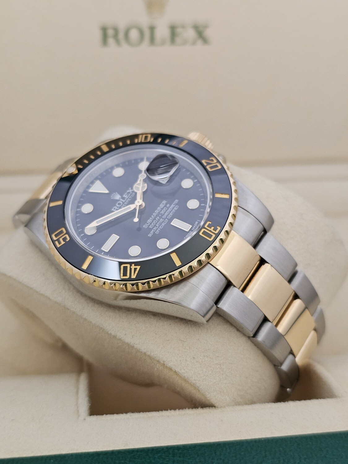 Rolex Submariner Date Watch, Ref 116613LN - 2014 Box &amp; Papers