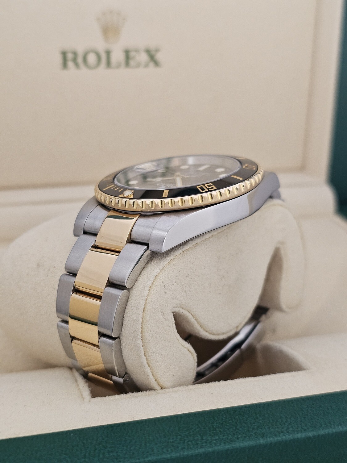 Rolex Submariner Date Watch, Ref 116613LN - 2014 Box &amp; Papers