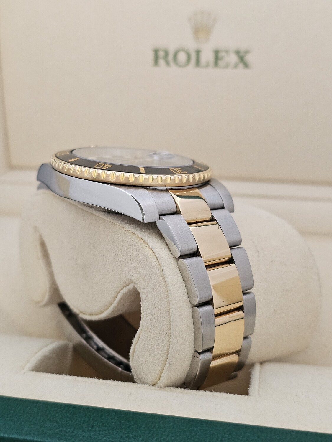 Rolex Submariner Date Watch, Ref 116613LN - 2014 Box &amp; Papers