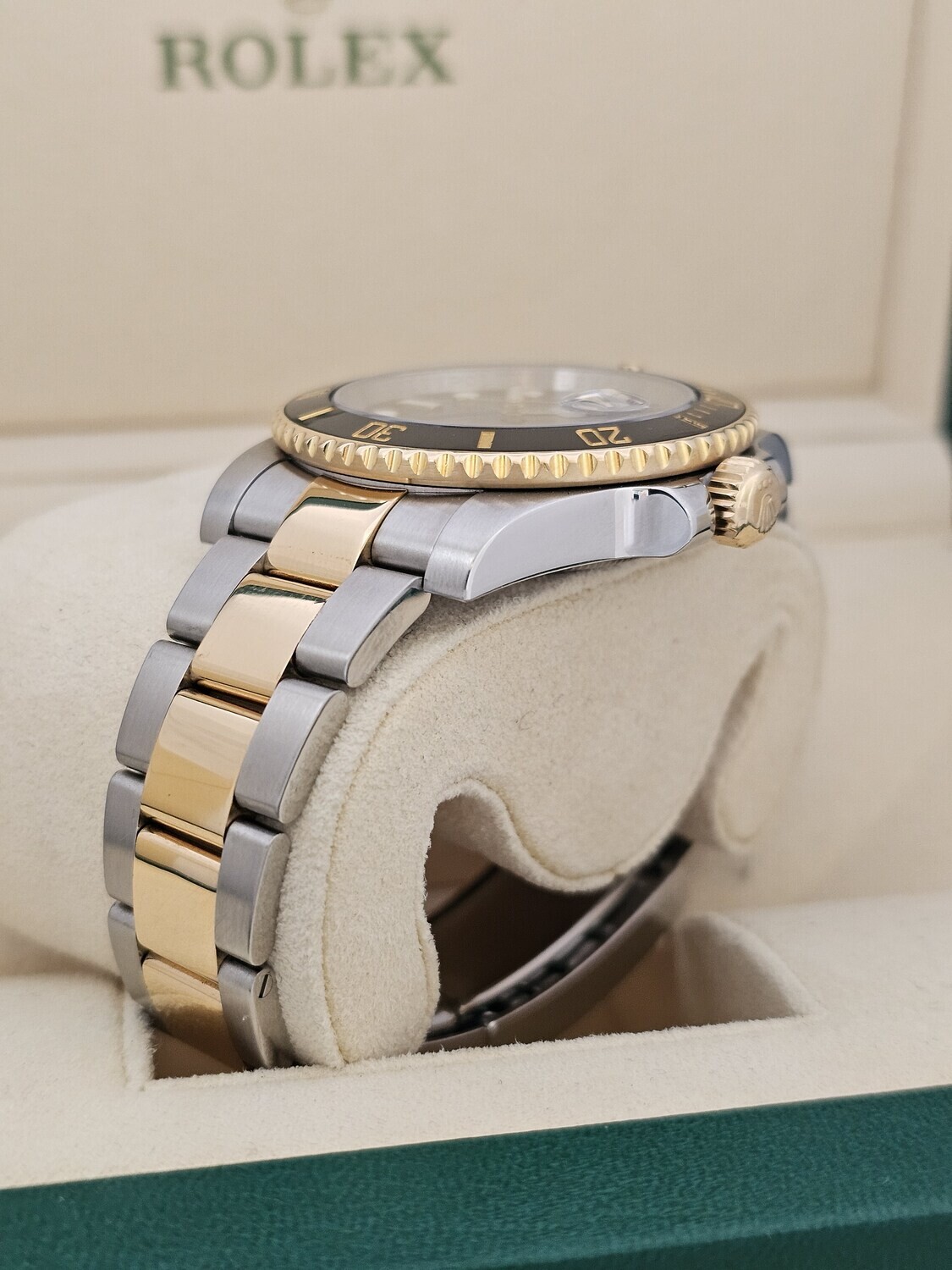 Rolex Submariner Date Watch, Ref 116613LN - 2014 Box &amp; Papers