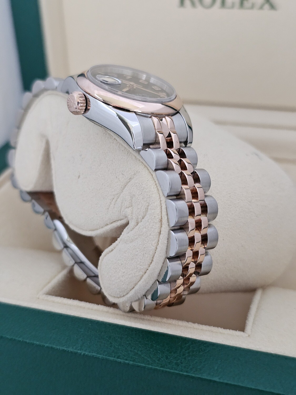 Rolex Datejust Ladies 26mm, Rare Concentric Dial, 2015 Full Set, Ref: 179161