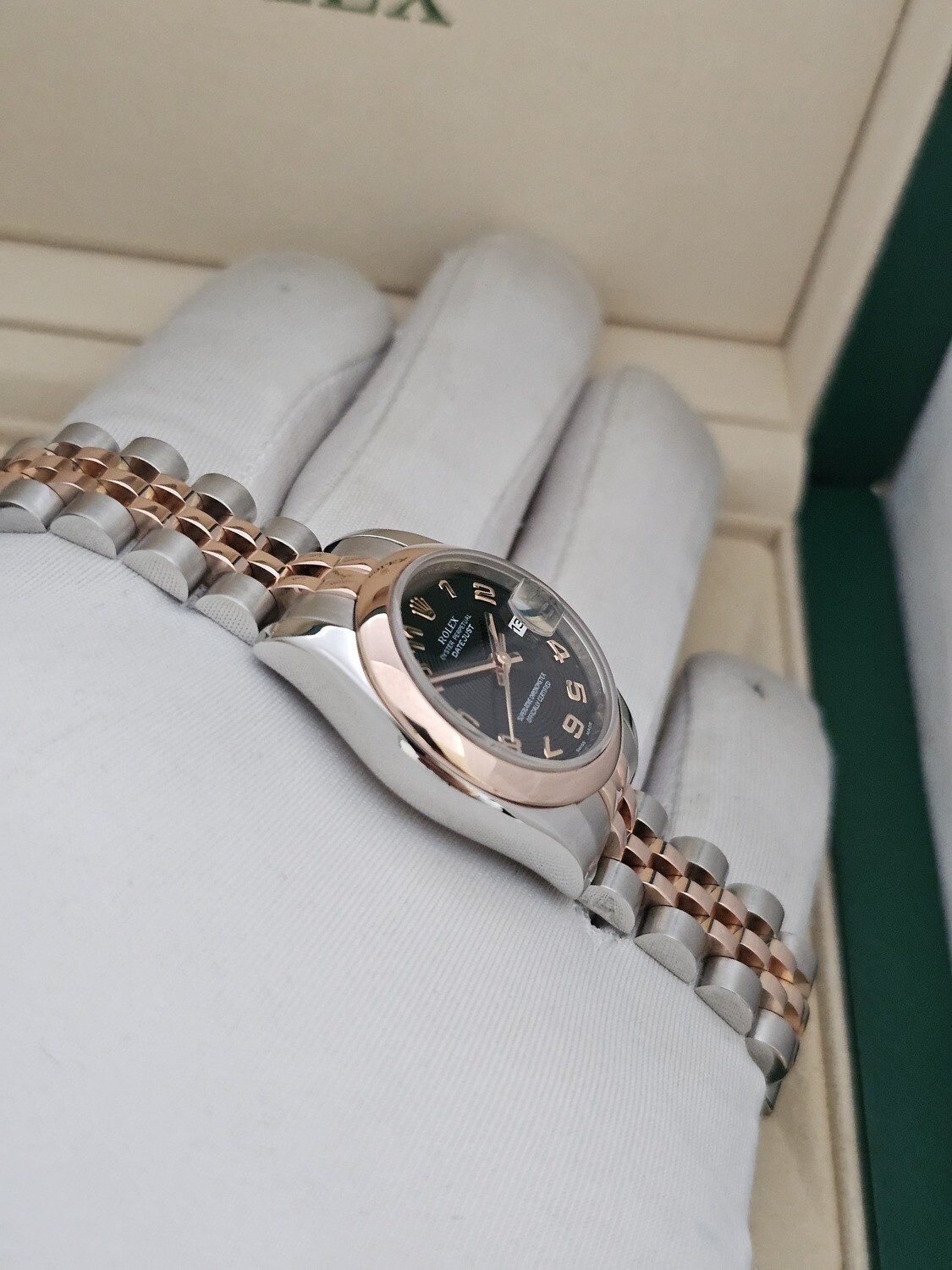 Rolex Datejust Ladies 26mm, Rare Concentric Dial, 2015 Full Set, Ref: 179161