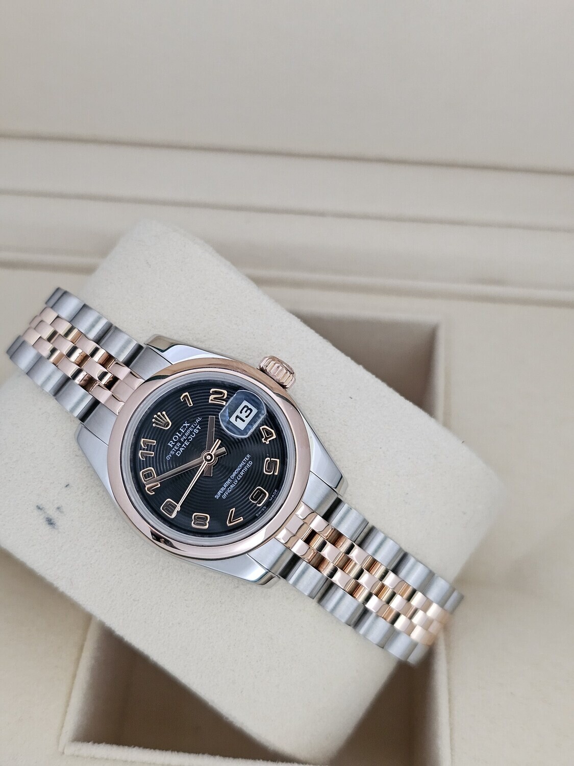 Rolex Datejust Ladies 26mm, Rare Concentric Dial, 2015 Full Set, Ref: 179161