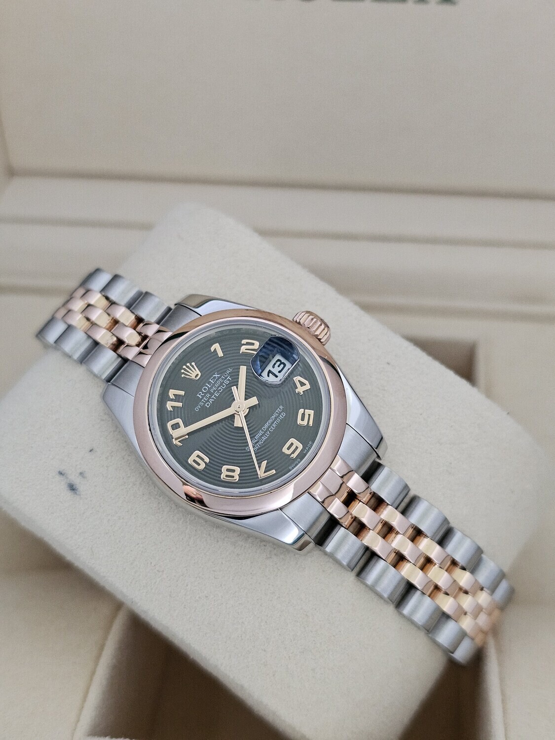 Rolex Datejust Ladies 26mm, Rare Concentric Dial, 2015 Full Set, Ref: 179161