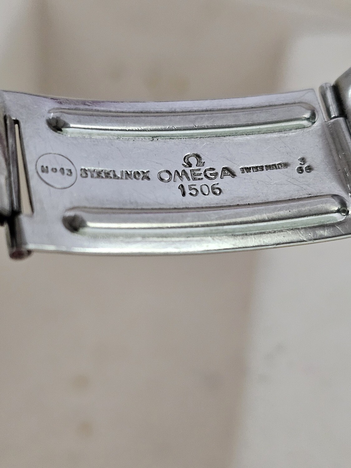 OMEGA Seamaster 300 Men&#39;s Black Watch - Ref 165024 64