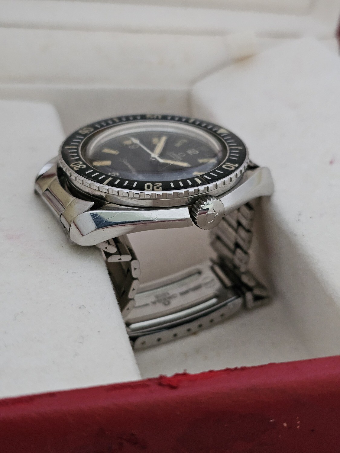 OMEGA Seamaster 300 Men&#39;s Black Watch - Ref 165024 64