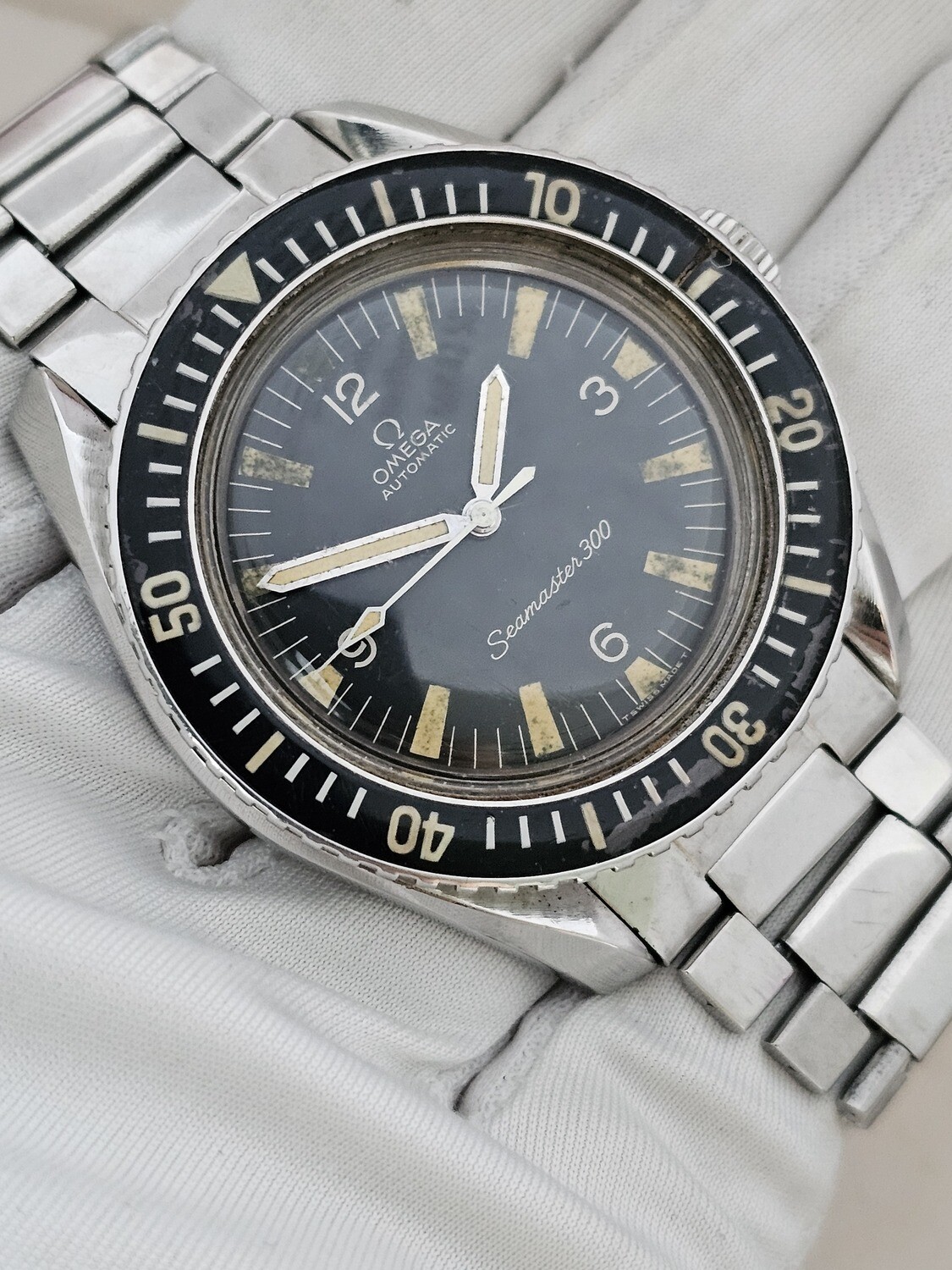 OMEGA Seamaster 300 Men&#39;s Black Watch - Ref 165024 64
