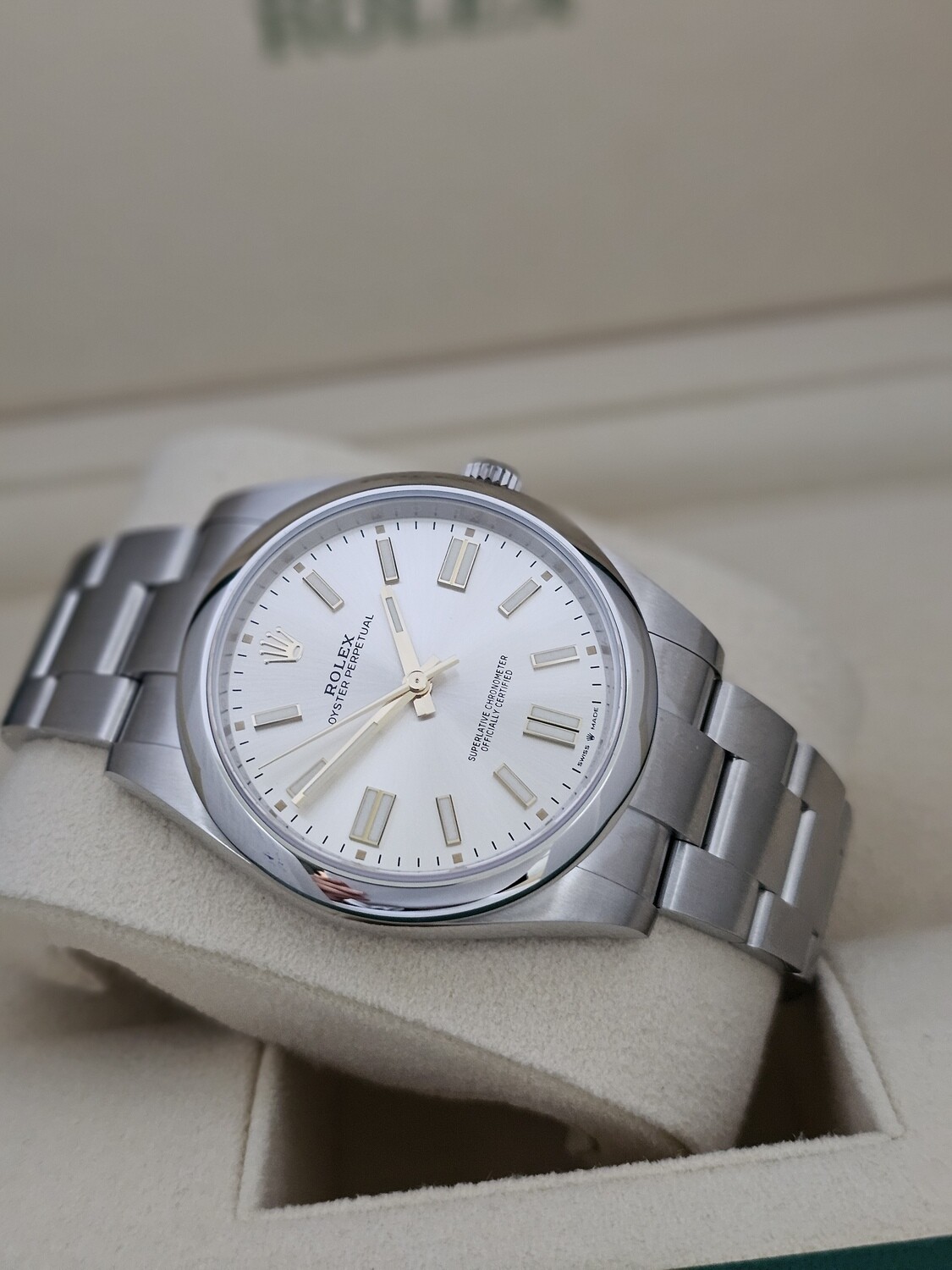 Rolex Oyster Perpetual Watch 41mm - 124300 Silver Dial 2024 New/Unworn Full Set