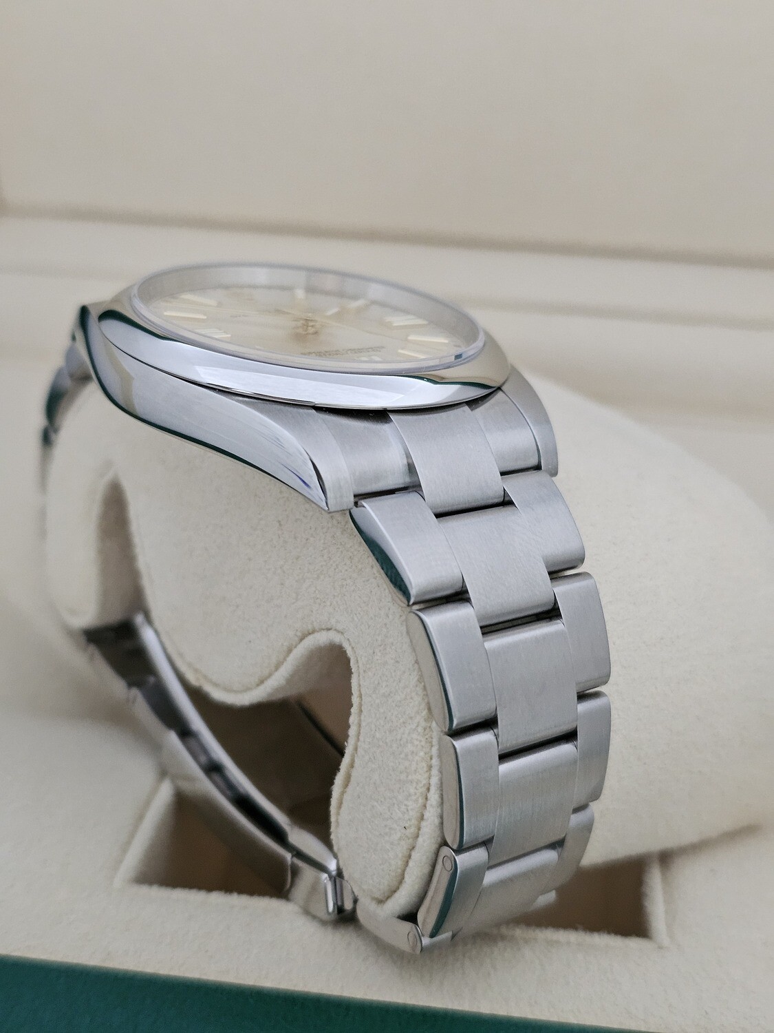 Rolex Oyster Perpetual Watch 41mm - 124300 Silver Dial 2024 New/Unworn Full Set