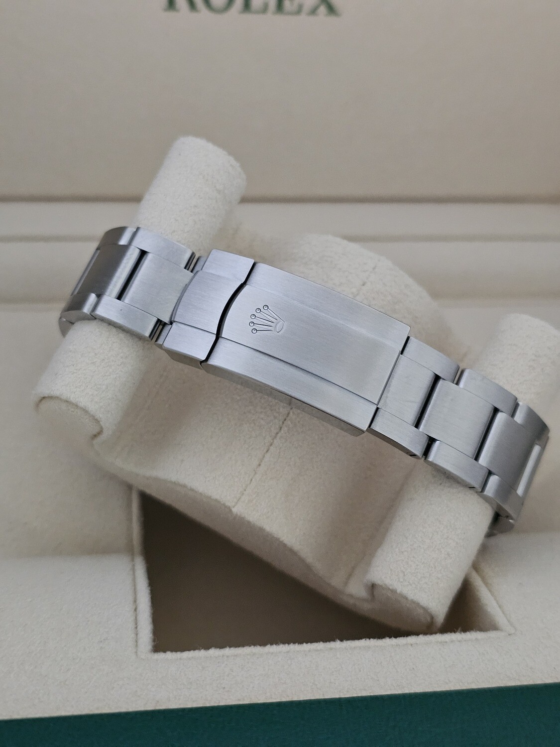 Rolex Oyster Perpetual Watch 41mm - 124300 Silver Dial 2024 New/Unworn Full Set