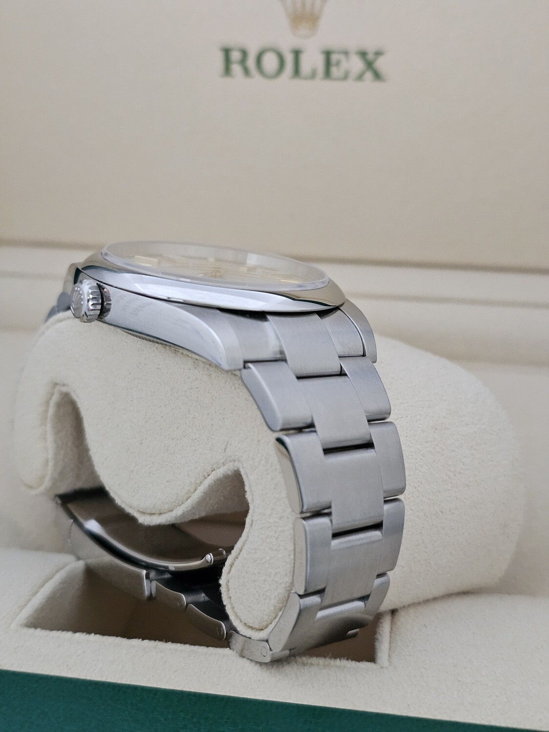 Rolex Oyster Perpetual Watch 41mm - 124300 Silver Dial 2024 New/Unworn Full Set
