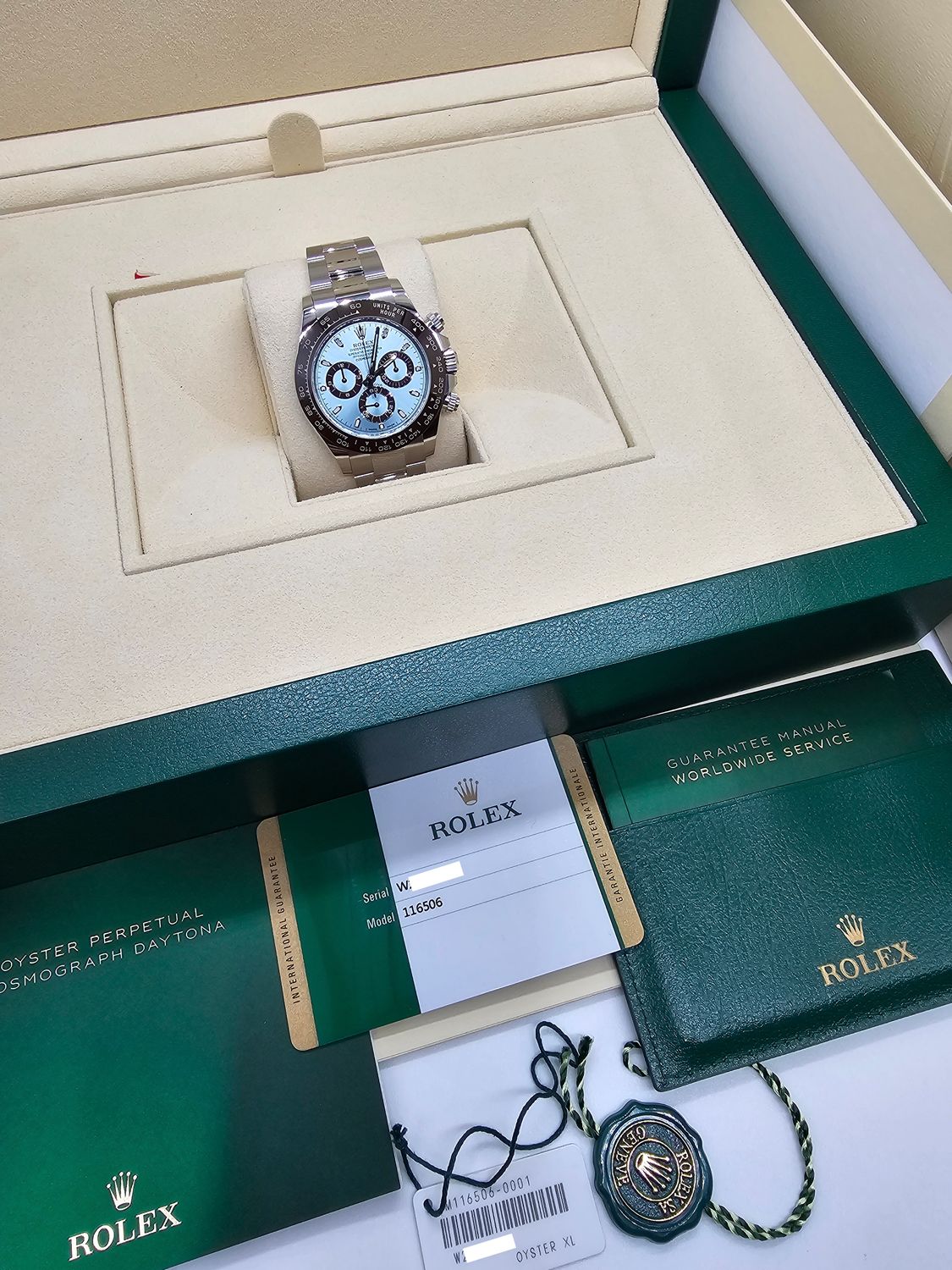 Rolex Daytona Platinum Watch, Discontinued Ref 116506 - 2019 Superb Condition