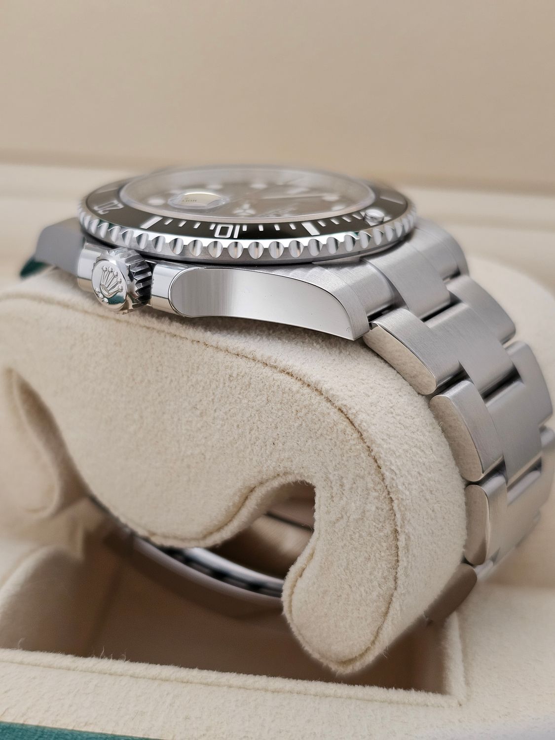 Rolex Submariner Date Watch Ref 126610LN, 41mm 2023 Full Set, New &amp; Unworn