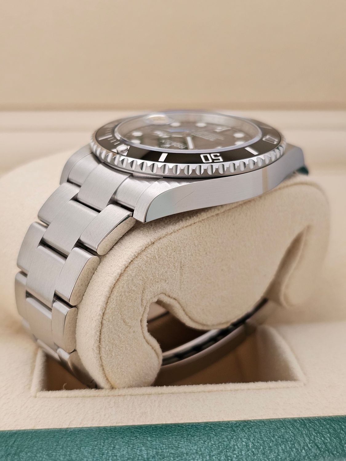 Rolex Submariner Date Watch Ref 126610LN, 41mm 2023 Full Set, New &amp; Unworn