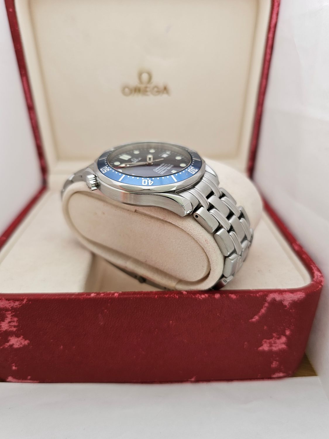 Omega Seamaster 300m Watch, Blue Dial 2000 Box &amp; Papers, Ref 2531.80.00